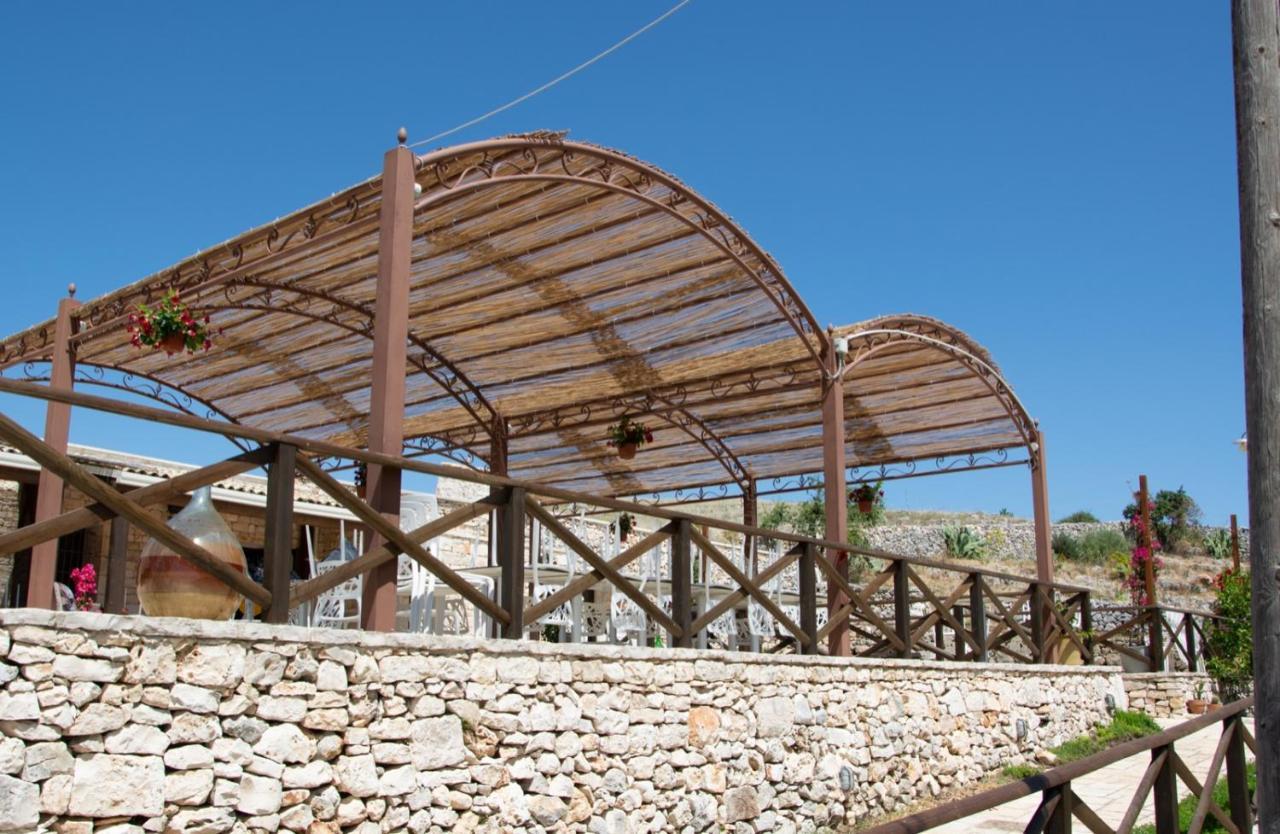 לינה וארוחת בוקר אלטאמורה Asfodelo Ristorante Di Campagna מראה חיצוני תמונה
